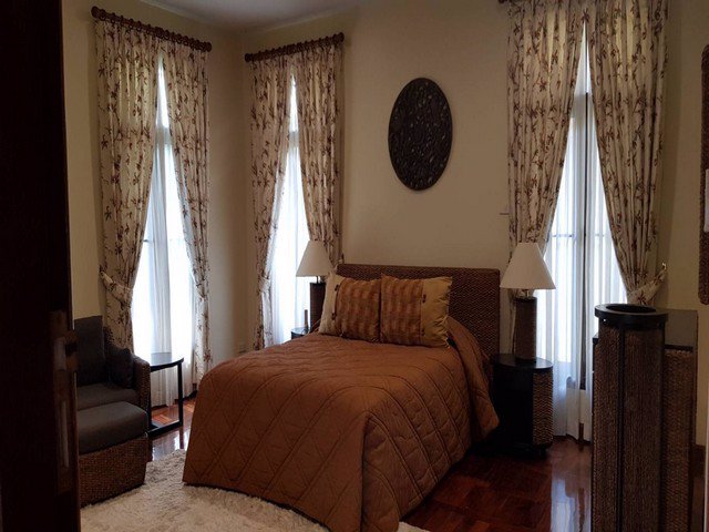 ขายบ้านหรู-พร้อมสระว่ายน้ำ-ในหมู่บ้านวิวทะเล-มารีน่า-นาจอมเทียน-พัทยา-ห่างจากหาดเพียง-4-กม