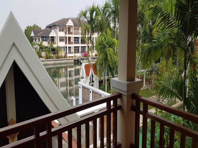 ขายบ้านหรู-พร้อมสระว่ายน้ำ-ในหมู่บ้านวิวทะเล-มารีน่า-นาจอมเทียน-พัทยา-ห่างจากหาดเพียง-4-กม