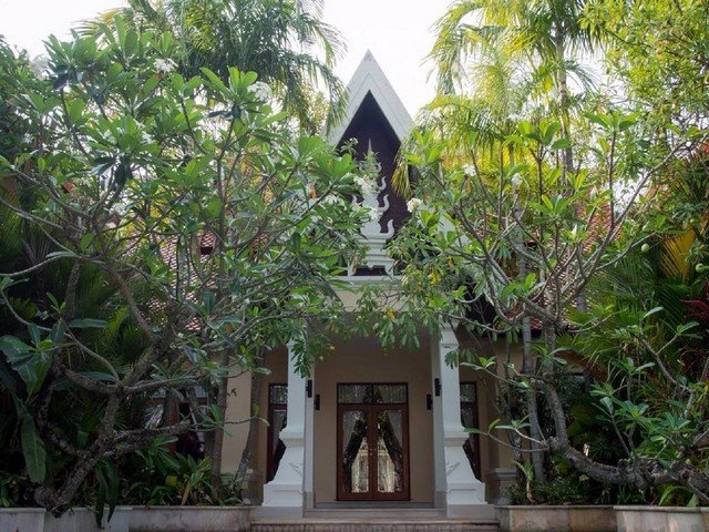 ขายบ้านหรู-พร้อมสระว่ายน้ำ-ในหมู่บ้านวิวทะเล-มารีน่า-นาจอมเทียน-พัทยา-ห่างจากหาดเพียง-4-กม