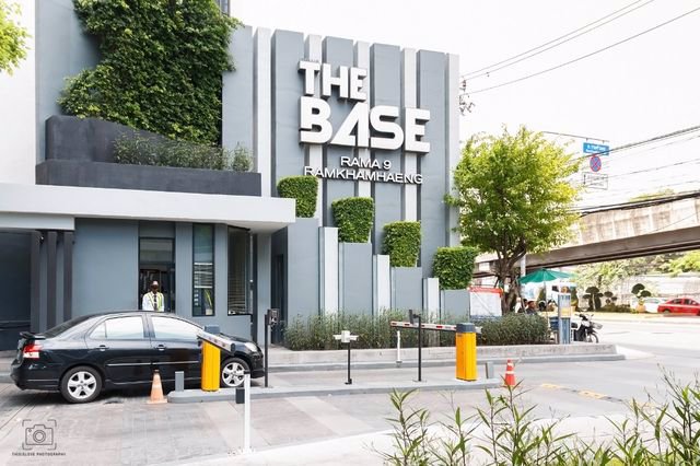 ให้เช่าคอนโด-เดอะเบส-พระราม-9-รามคำแหง-วิวสระว่ายน้ำ-ห้องสวยพร้อมเข้าอยู่-ชั้น-18
