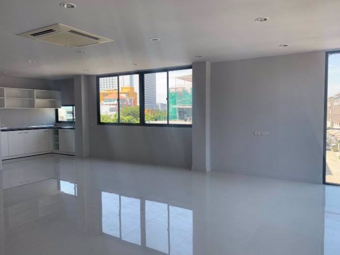 ขาย-สำนักงาน-อาคารโฮมออฟฟิศ-4-ชั้นครึ่ง-โครงการ-เจด-ไฮท์-สาทร-พระราม-3-ทำเลทอง-43-ตารางวา