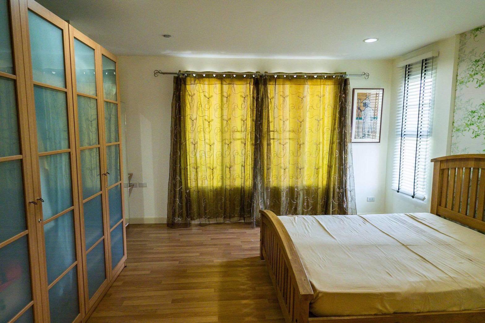 ขาย-townhome-สิรสา-รวม-unit-2-ชั้น-และ-3-ชั้น-เนื้อที่-412-ตารางเมตร-ราคาขาย-9900000-บาท