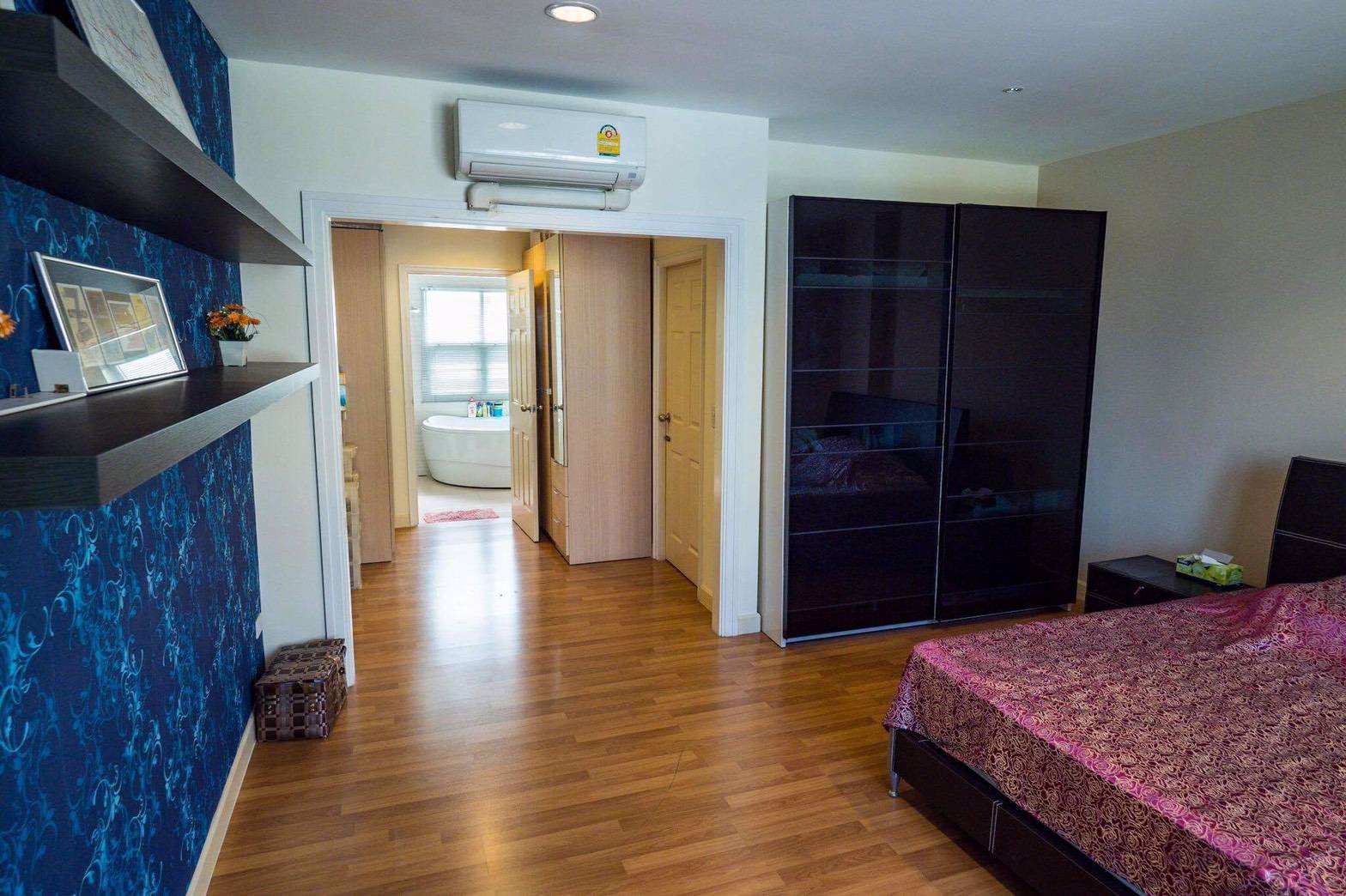 ขาย-townhome-สิรสา-รวม-unit-2-ชั้น-และ-3-ชั้น-เนื้อที่-412-ตารางเมตร-ราคาขาย-9900000-บาท