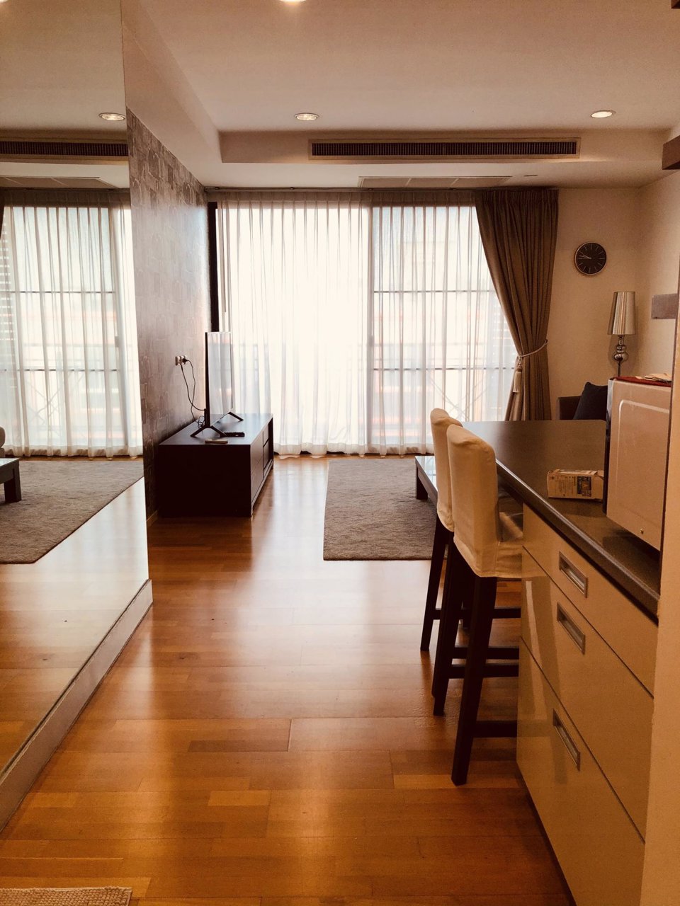 อมันตารัชดาคอนโด-ให้เช่า-ถ-รัชดาภิเษกซอย-5-2-ห้องนอน-2-ห้องน้ำ-เฟอร์พร้อมเครื่องใช้ไฟฟ้า