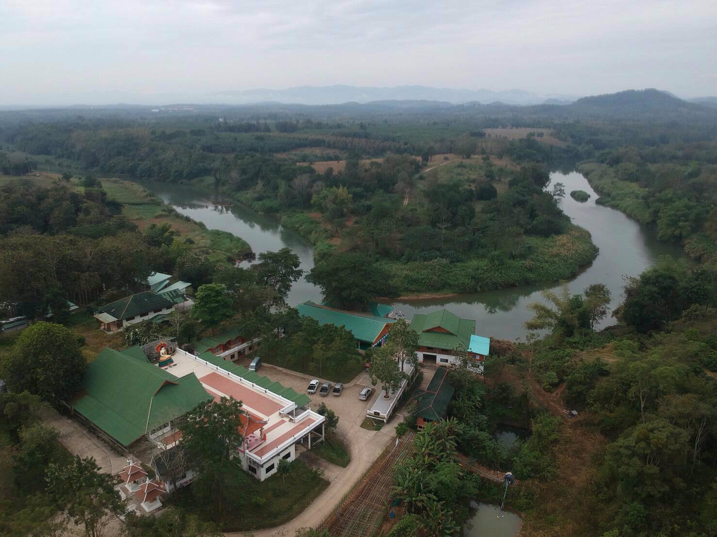 ขายที่ดินสวยจังหวัดน่านติดแม่น้ำน่าน-มีแอ่งน้ำในที่ดิน-วิวเนินเขามีป่าไม้หลากหลายพันธ์