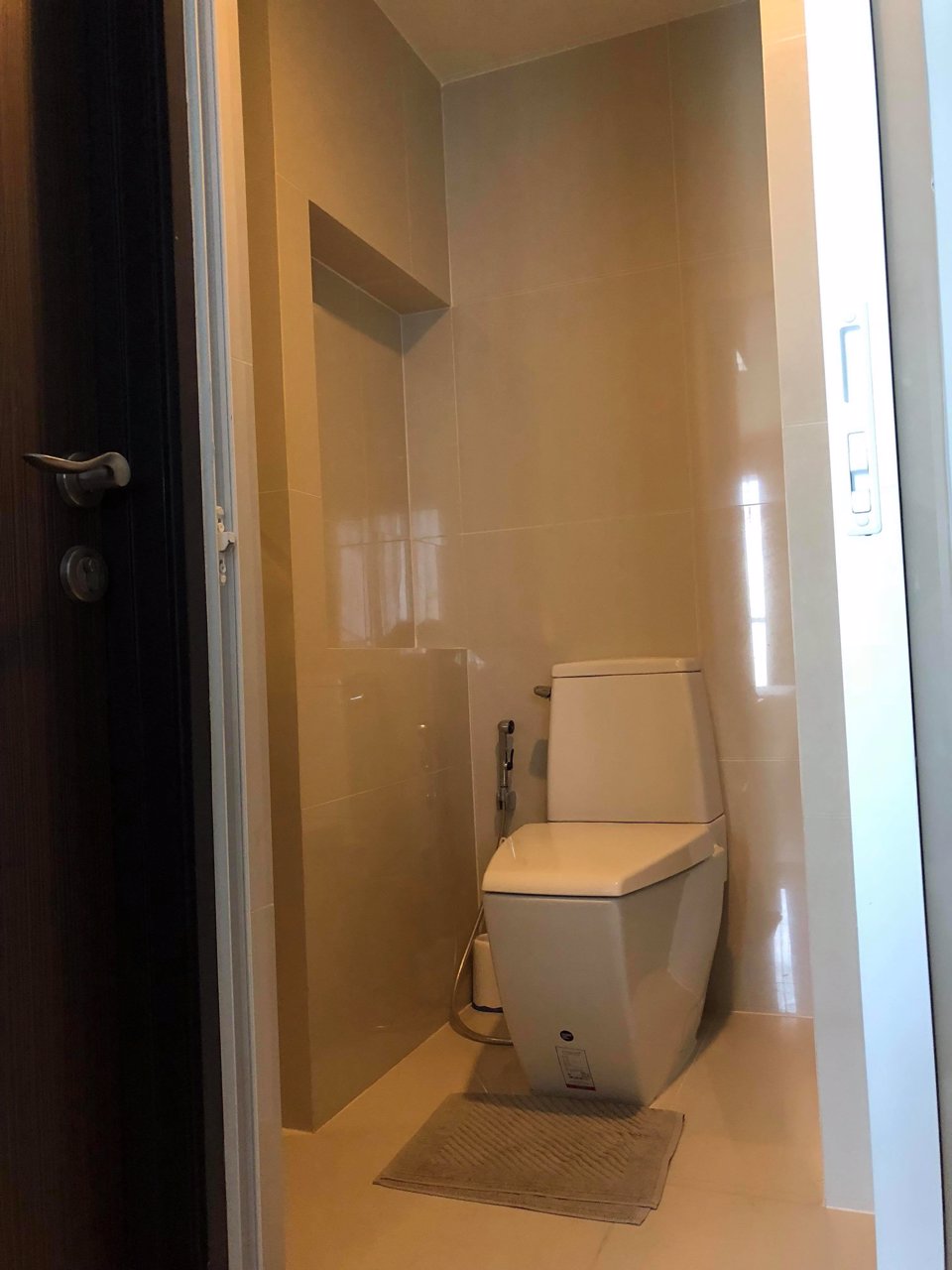 ให้เช่าคอนโดมิเนียม-rhythm-44-1-ติด-bts-พระโขนงขนาดพื้นที่-45-ตรม