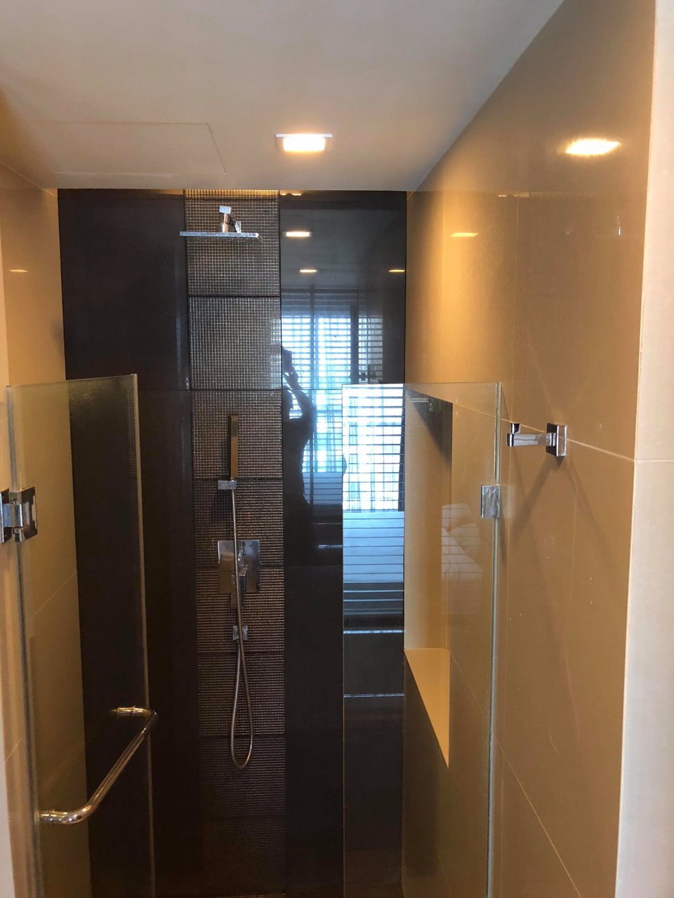 ให้เช่าคอนโดมิเนียม-rhythm-44-1-ติด-bts-พระโขนงขนาดพื้นที่-45-ตรม