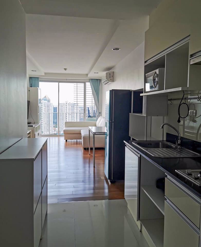 ให้เช่า-abstracts-พหลโยธิน-ชั้น-33-ระเบียงสองฝั่ง-4719-ตรม-1-ห้องนอน-1-ห้องน้ำ-16000-บาท