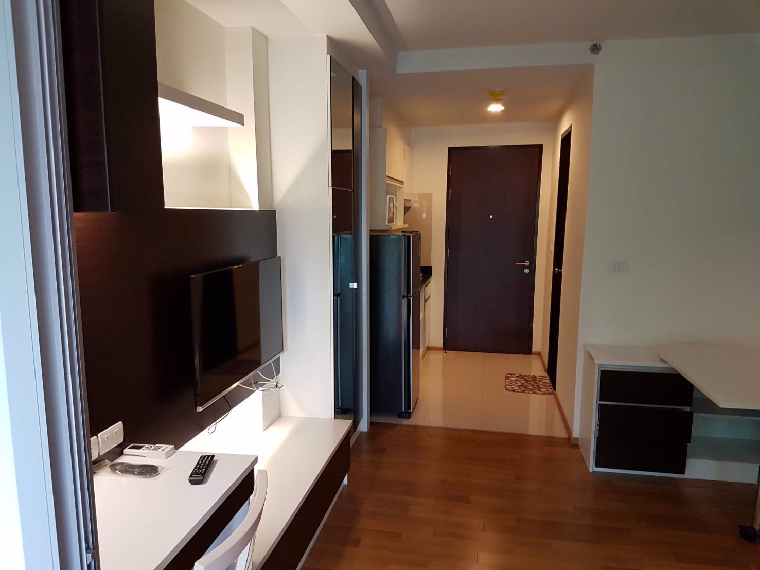 ให้เช่า-abstracts-พหลโยธินพาร์ค-1-ห้องนอน-1-ห้องน้ำ-เฟอร์นิเจอร์ครบ-ค่าเช่า-1400