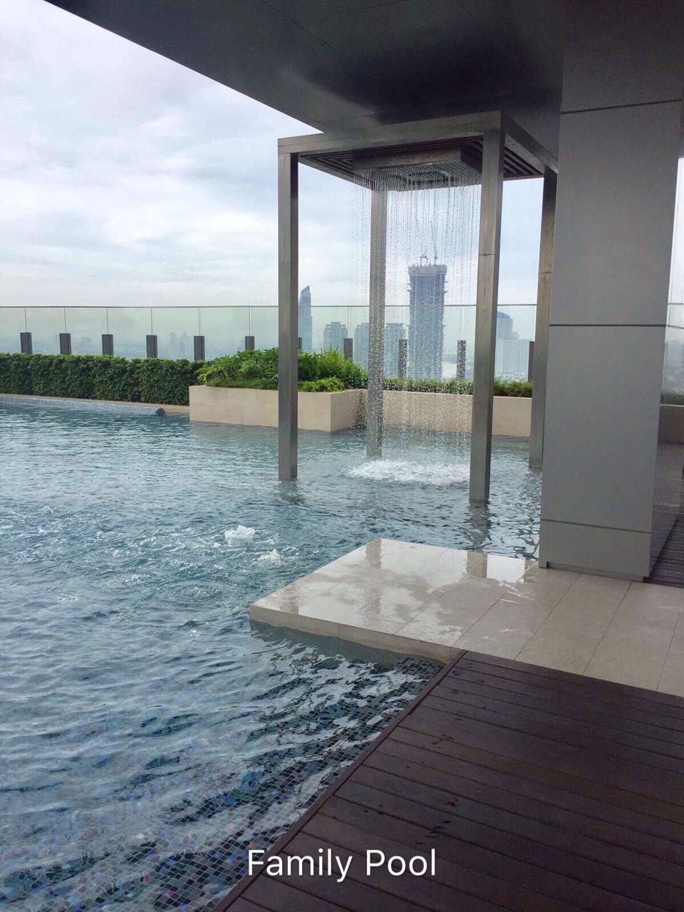 the-bangkok-sathon-for-rent-bht-120000