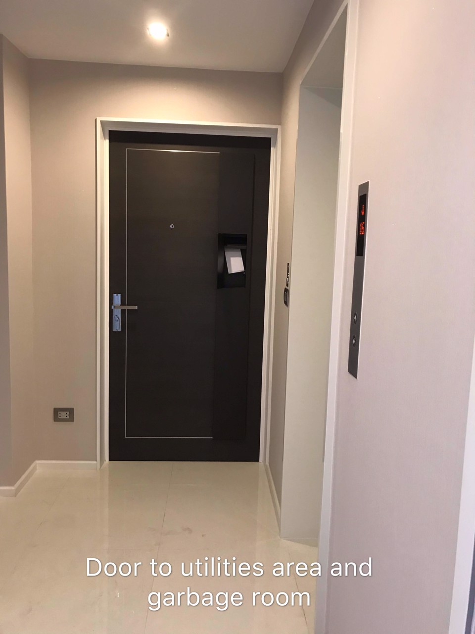 the-bangkok-sathon-for-rent-bht-120000