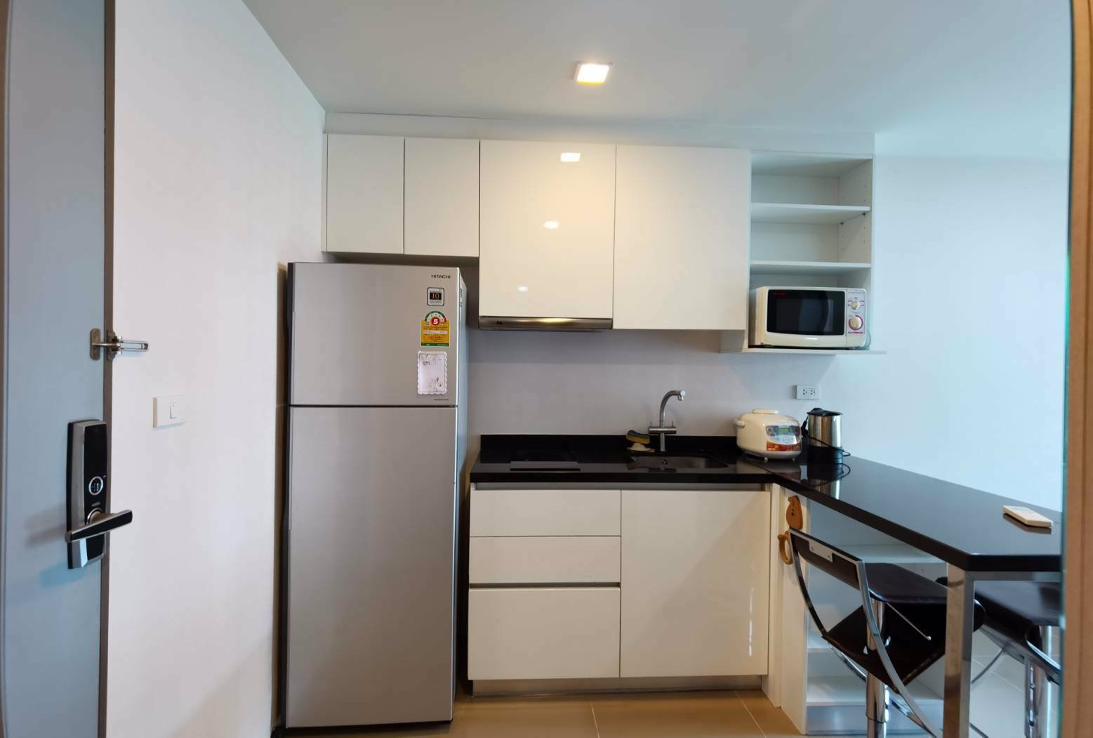 ขายมิราจ-สุขุมวิท-27-ใกล้-mrt-และ-ฺbts-1-ห้องนอน-1-ห้องน้ำ-36-ตรม