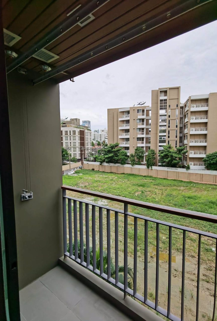 ขายมิราจ-สุขุมวิท-27-ใกล้-mrt-และ-ฺbts-1-ห้องนอน-1-ห้องน้ำ-36-ตรม