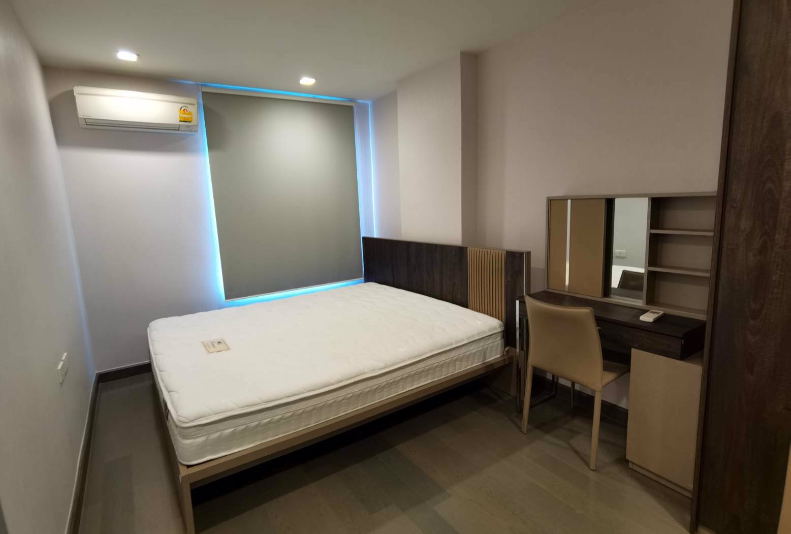 ขายมิราจ-สุขุมวิท-27-ใกล้-mrt-และ-ฺbts-1-ห้องนอน-1-ห้องน้ำ-36-ตรม