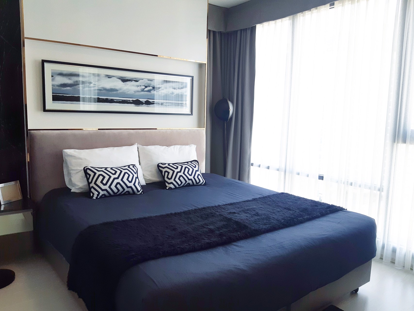 rhythm-sukhumvit-42-คอนโด-ให้เช่า-พื้นที่-7793-ตารางเมตร-นอน-2-ห้องน้ำ-2-พร้อมเฟอร์นิเจอร์