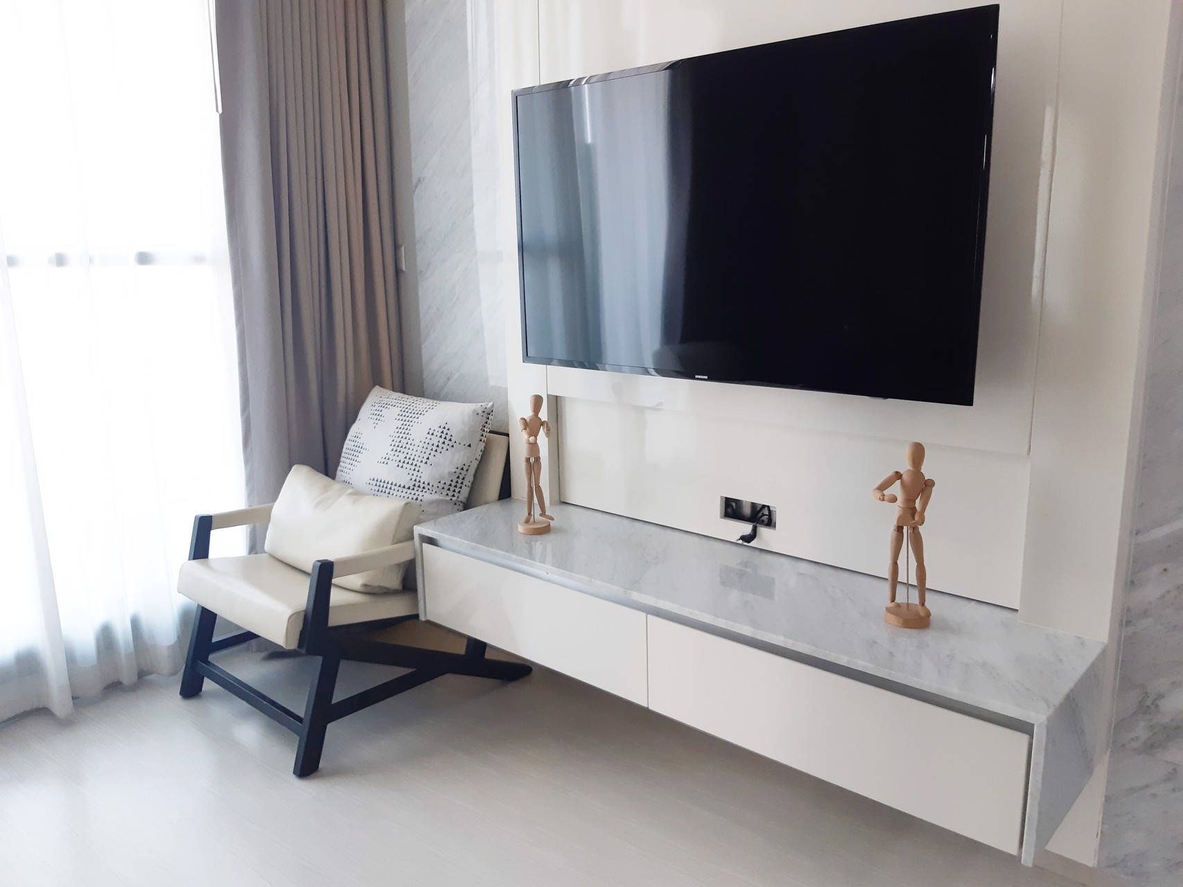 rhythm-sukhumvit-42-คอนโด-ให้เช่า-พื้นที่-7793-ตารางเมตร-นอน-2-ห้องน้ำ-2-พร้อมเฟอร์นิเจอร์