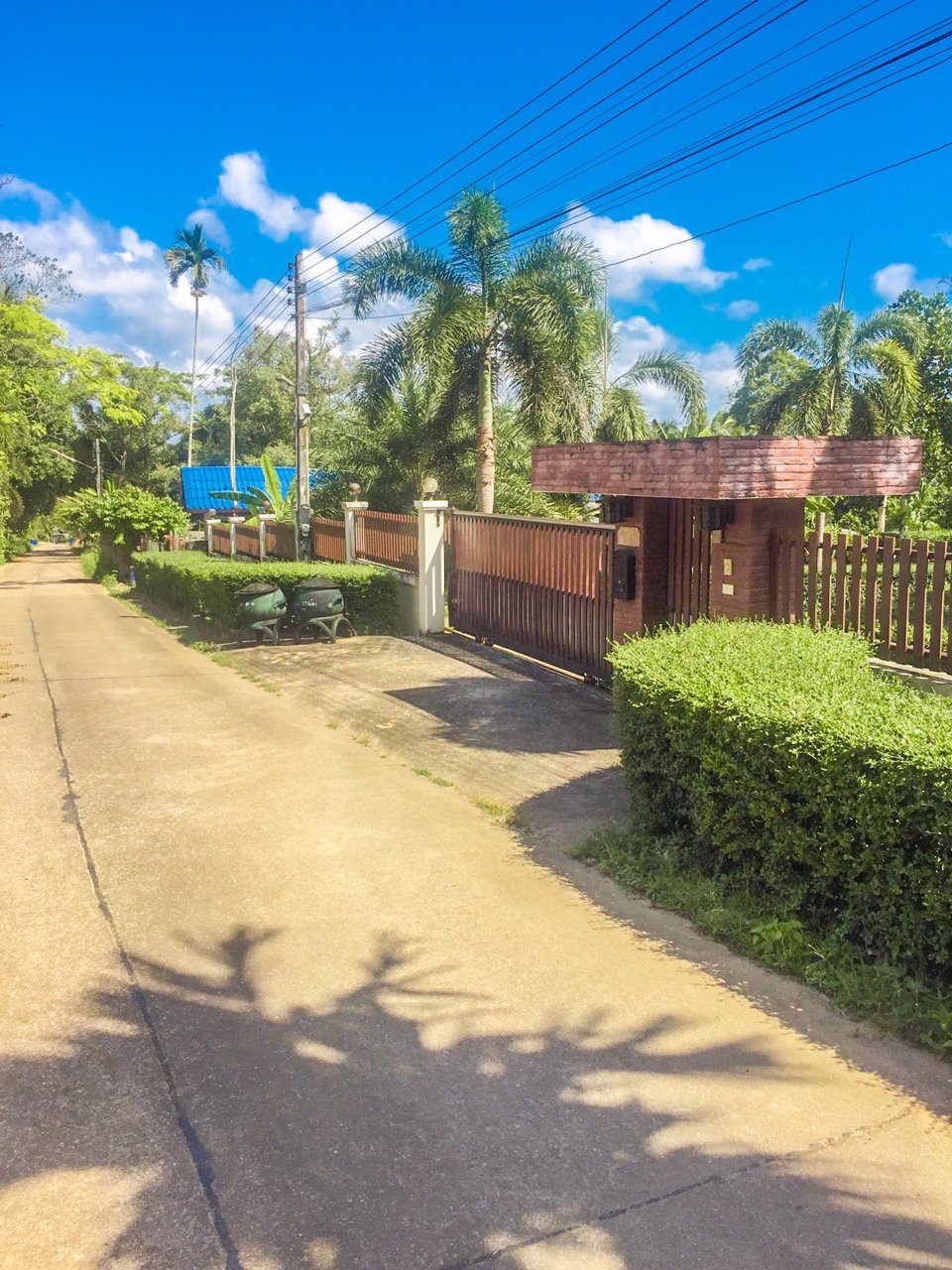 ขายบ้านเดี่ยวชุมพร-พร้อมเฟอร์นิเจอร์-สร้างตกแต่งด้วยวัสดุอย่างดี