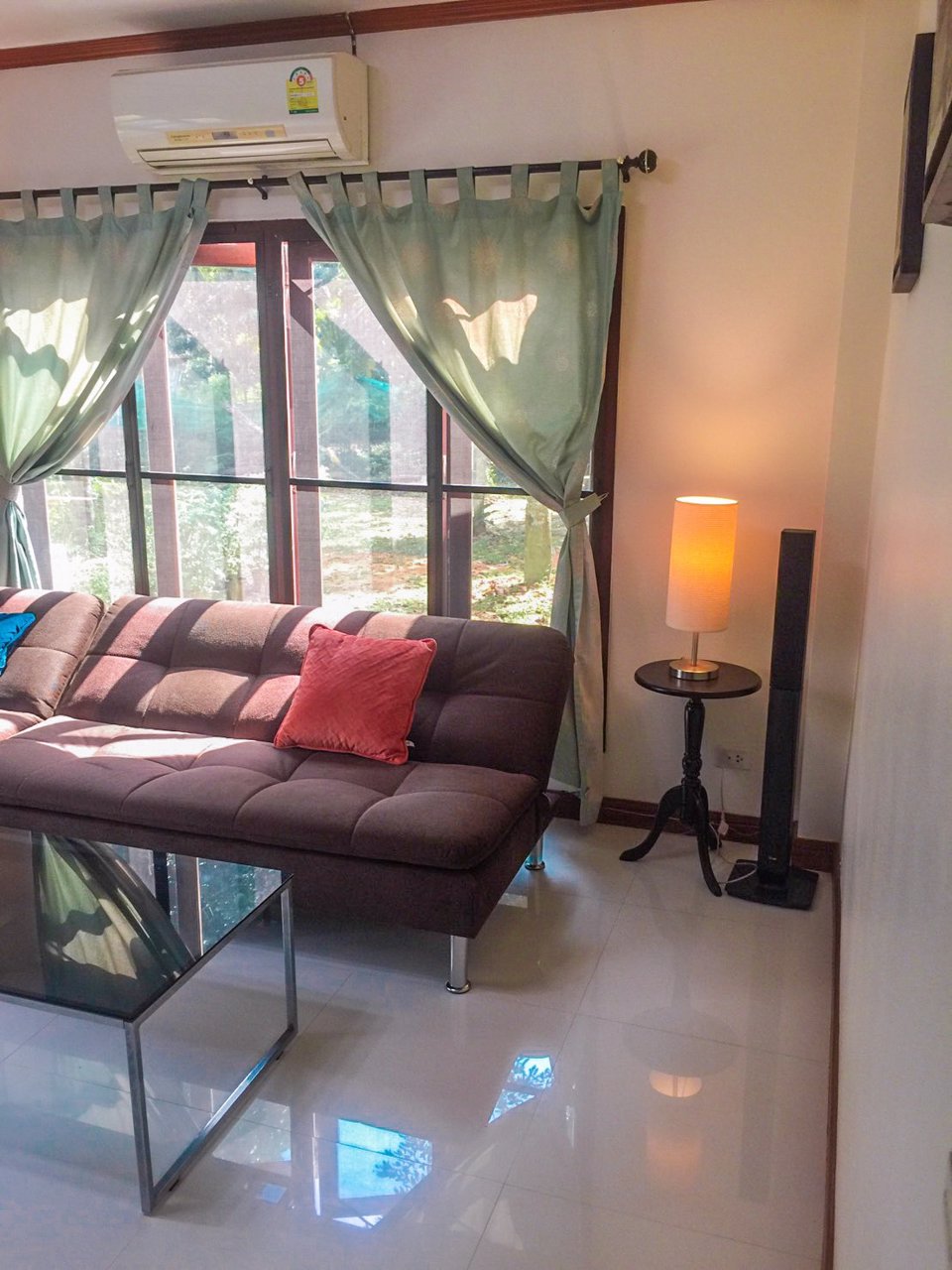 ขายบ้านเดี่ยวชุมพร-พร้อมเฟอร์นิเจอร์-สร้างตกแต่งด้วยวัสดุอย่างดี