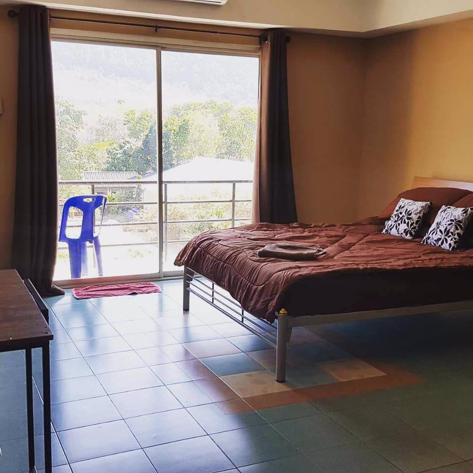 ขายตึกแถว-3-ชั้นครึ่ง-1คูหา-ใกล้-long-beach-ทำเลทองในเกาะลันตา-จกระบี่