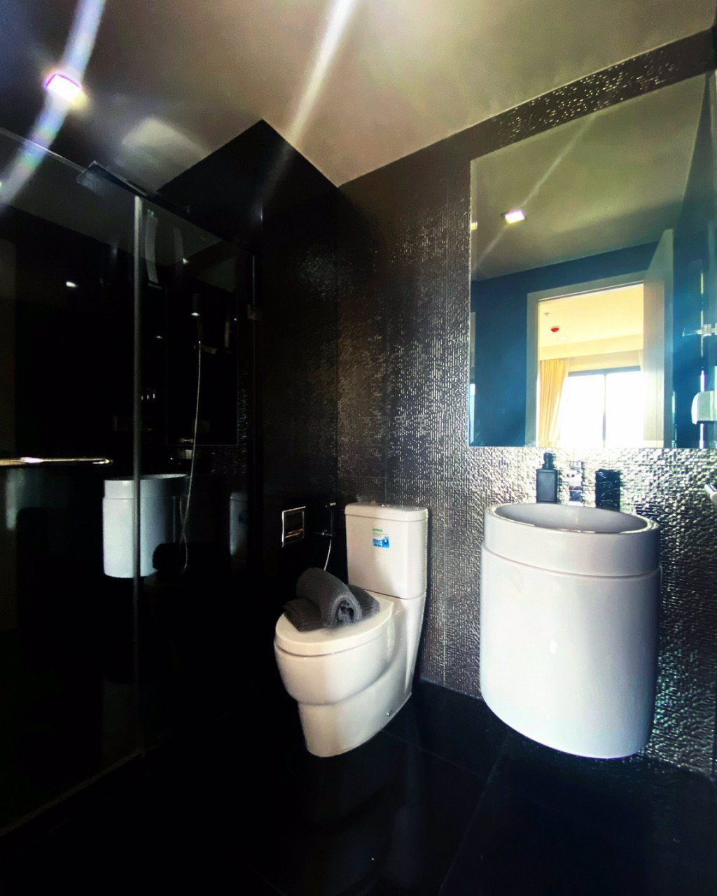 rhythm-sukhumvit-36-38-for-rent-size-33-sqm-one-bed-room