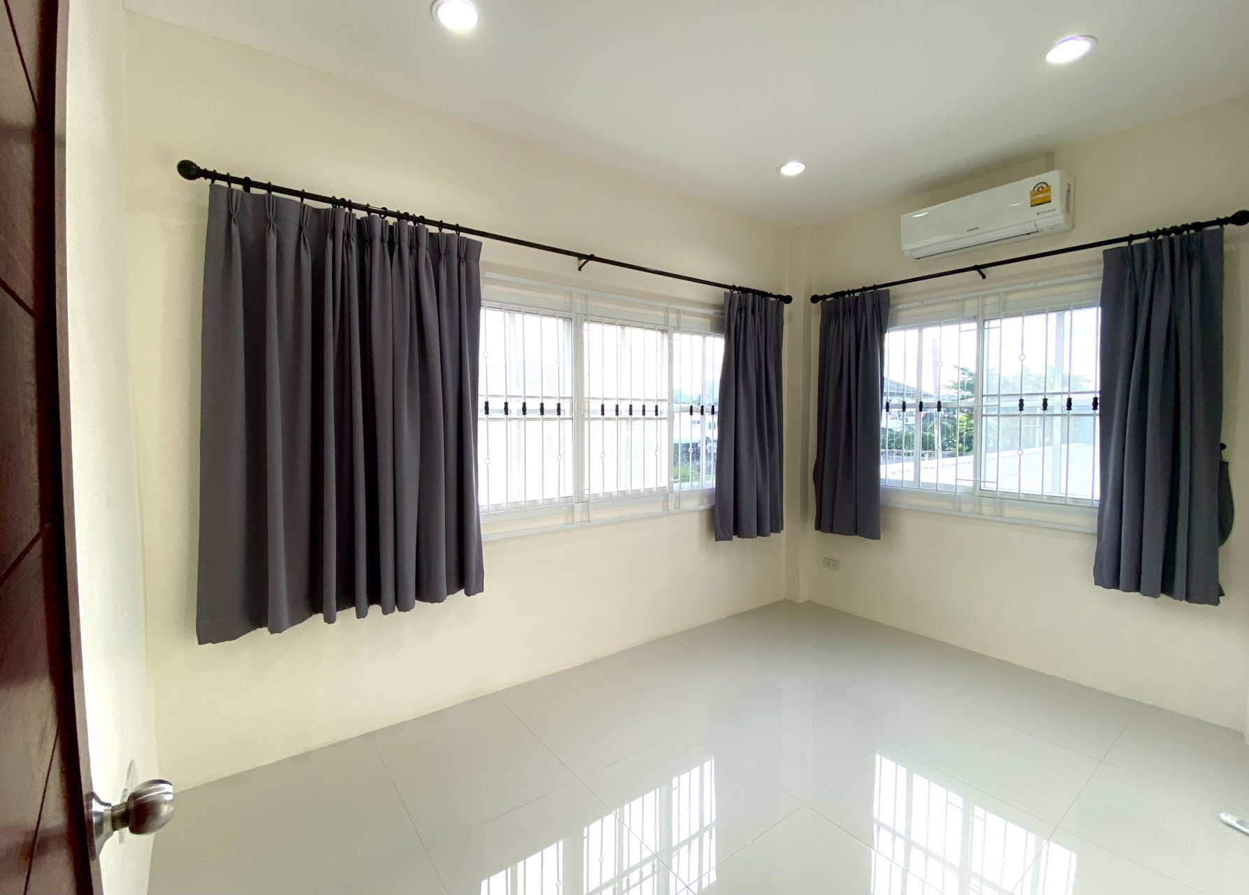 บ้านเดี่ยวให้เช่า-รามอินทรา-31-เข้าซอย-800-เมตร-ซอยราม-2-นอน-2-น้ำ-แอร์-3-ตัว-ราคา-16000-บาท