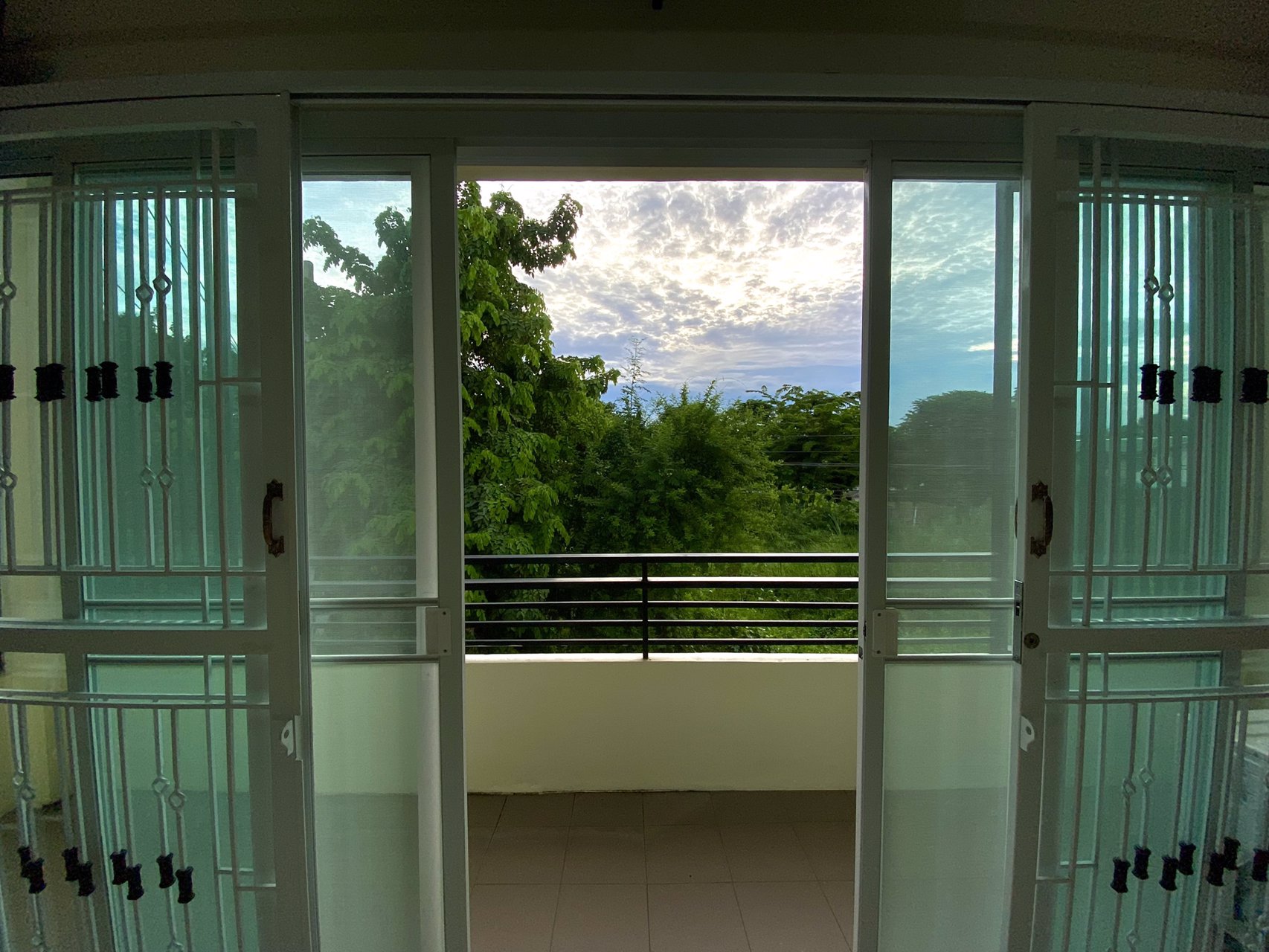 บ้านเดี่ยวให้เช่า-รามอินทรา-31-เข้าซอย-800-เมตร-ซอยราม-2-นอน-2-น้ำ-แอร์-3-ตัว-ราคา-16000-บาท