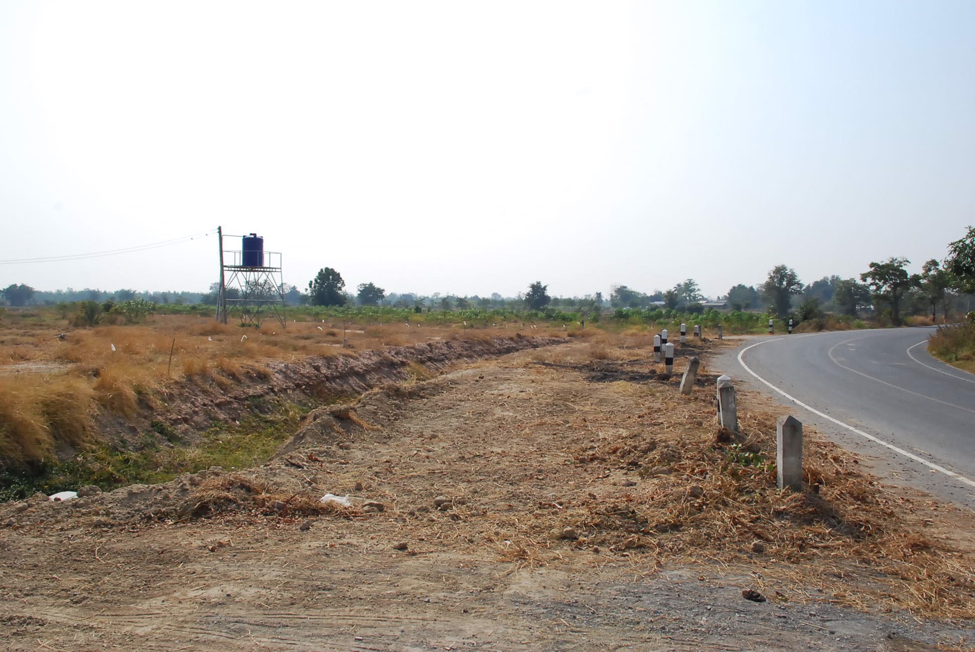 ที่ดินเปล่า-สุพรรณบุรี-ติดถนน-บ้านสระหลวง-บ้านสระกระโจม-ตทะเลบก-อดอนเจดีย์-เนื้อที่-5-2-11-ไร่