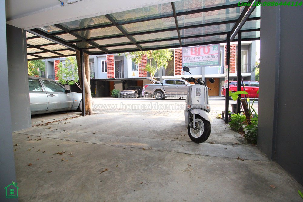 ขายทาวน์โฮม-35-ชั้น-ใกล้สถานีรถไฟฟ้าสายสีชมพู-ติดถนนรามอินทรา-ไซมิส-บลอสซั่ม-แอท-แฟชั่น