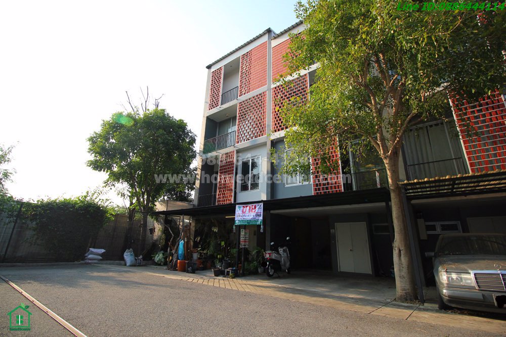 ขายทาวน์โฮม-35-ชั้น-ใกล้สถานีรถไฟฟ้าสายสีชมพู-ติดถนนรามอินทรา-ไซมิส-บลอสซั่ม-แอท-แฟชั่น