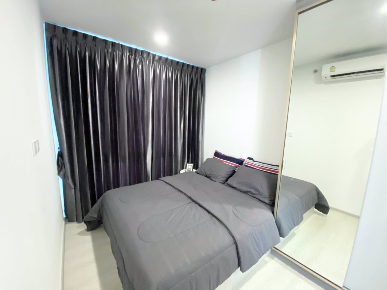 ให้เช่า-คอนโด-knightsbridge-พหลโยธิน-อินเตอร์เชนจ์-bts-วัดพระศรีมหาธาตุ-อาคาร-b-ราคาถูก