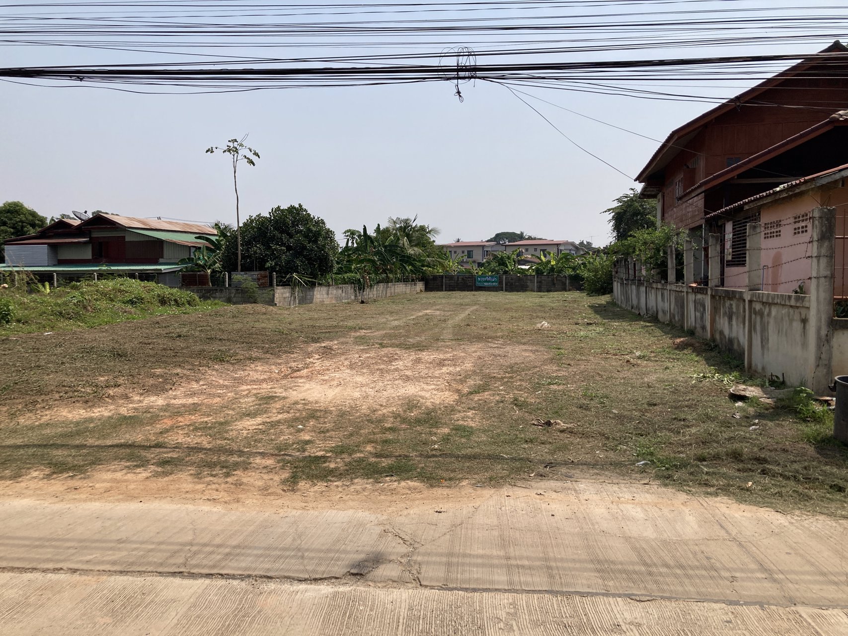 ขายที่ดิน-เนื้อที่-200-ตรวๆละ14000฿-พร้อมขาย-ถมแล้ว