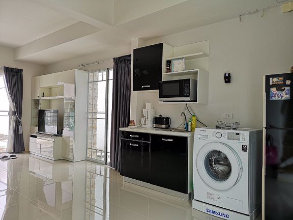 ขายทาวน์เฮ้าส์มุมพร้อมผู้เช่า-2ชั้น-42ตรว2น3น้ำ-indy3-ประชาอุทิศ90-land-house-สภาพใหม่มาก-3ปี-