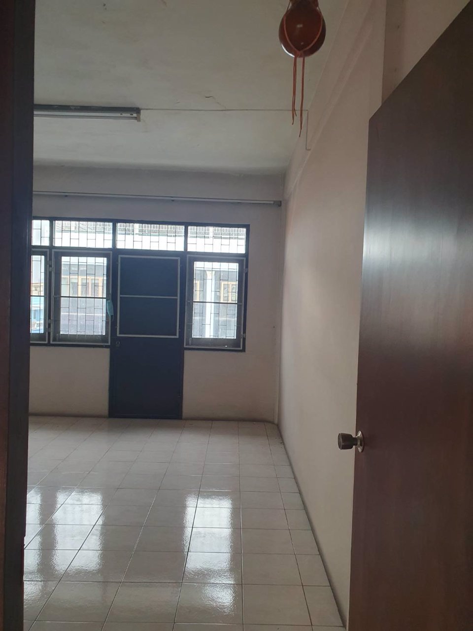 ขายอาคารพาณิชย์-4-ชั้นครึ่ง-ติดถนนกำนันแม้น-ฝั่งศาลธนบุรี-ซอยเอกชัย36-