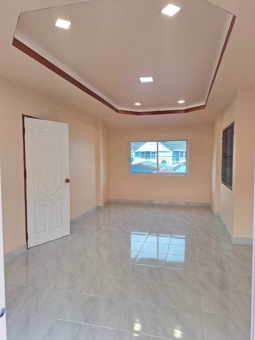 ขายบ้านเดี่ยว-หมู่บ้านทรัพย์กมล-ถนนสุวินทวงศ์-คลองหลวงแพ่ง-อำเภอเมืองฉะเชิงเทรา-ติดเขตมีนบุรี