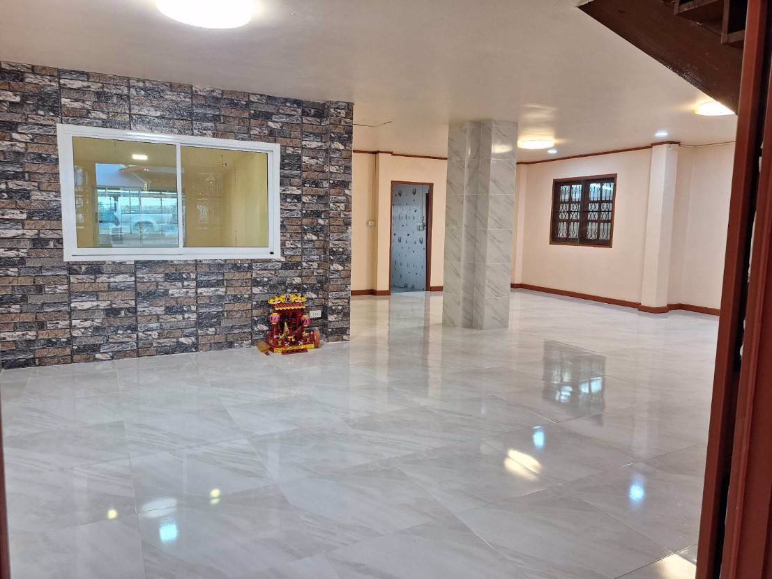 ขายบ้านเดี่ยว-หมู่บ้านทรัพย์กมล-ถนนสุวินทวงศ์-คลองหลวงแพ่ง-อำเภอเมืองฉะเชิงเทรา-ติดเขตมีนบุรี