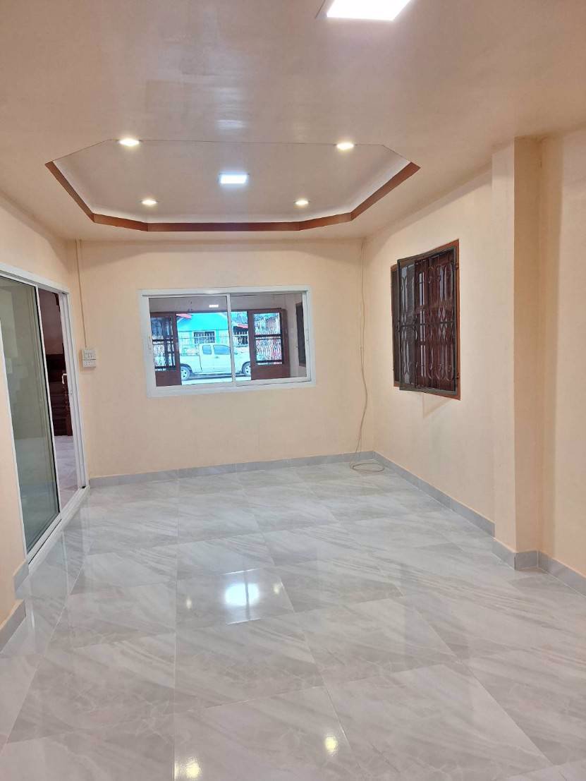 ขายบ้านเดี่ยว-หมู่บ้านทรัพย์กมล-ถนนสุวินทวงศ์-คลองหลวงแพ่ง-อำเภอเมืองฉะเชิงเทรา-ติดเขตมีนบุรี