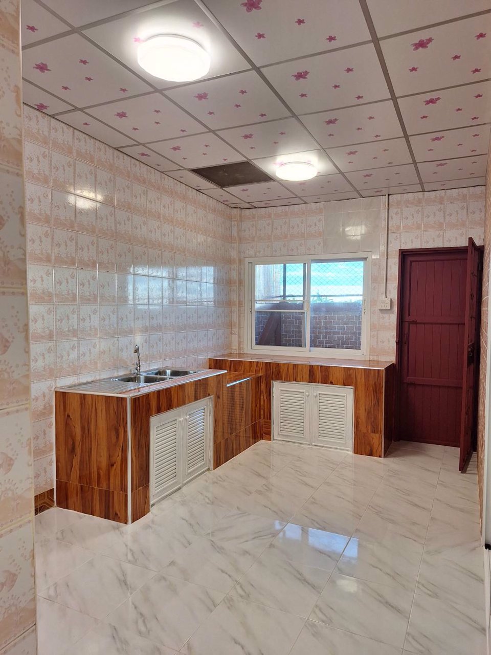 ขายบ้านเดี่ยว-หมู่บ้านนันทวันเซนต์-1-หนองจอก-บ้านสวยรีโนเวทใหม่หมดทั้งหลัง