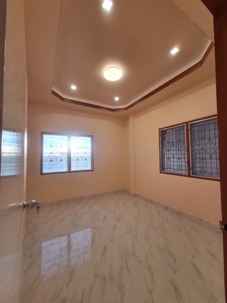 ขายบ้านเดี่ยว-หมู่บ้านนันทวันเซนต์-1-หนองจอก-บ้านสวยรีโนเวทใหม่หมดทั้งหลัง