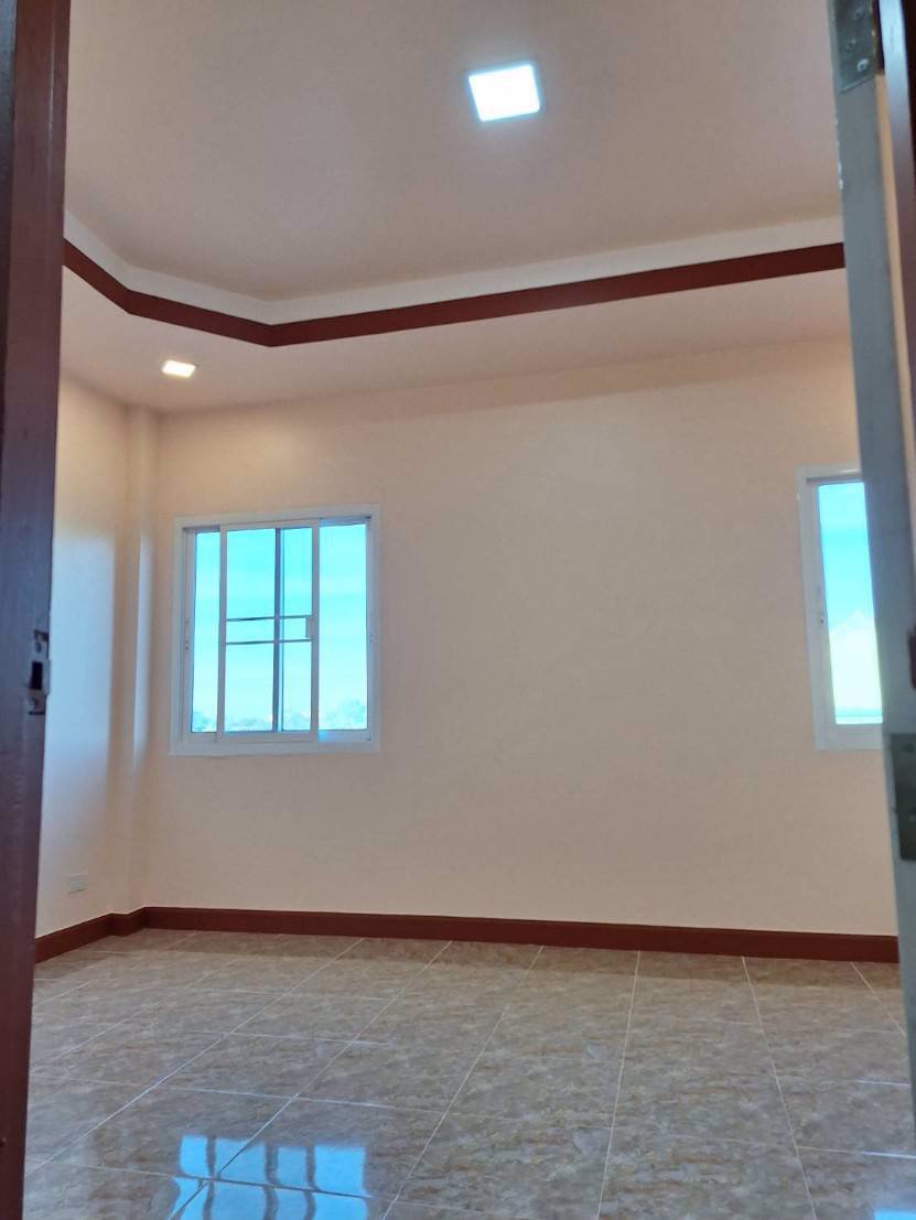 ขายทาวน์เฮ้าส์รีโนเวทใหม่-หมู่บ้านบุราพันธ์-กระทุ่มราย-เขตหนองจอก