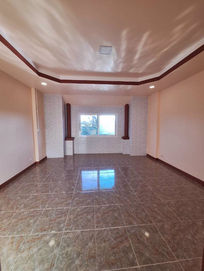 ขายทาวน์เฮ้าส์รีโนเวทใหม่-หมู่บ้านบุราพันธ์-กระทุ่มราย-เขตหนองจอก