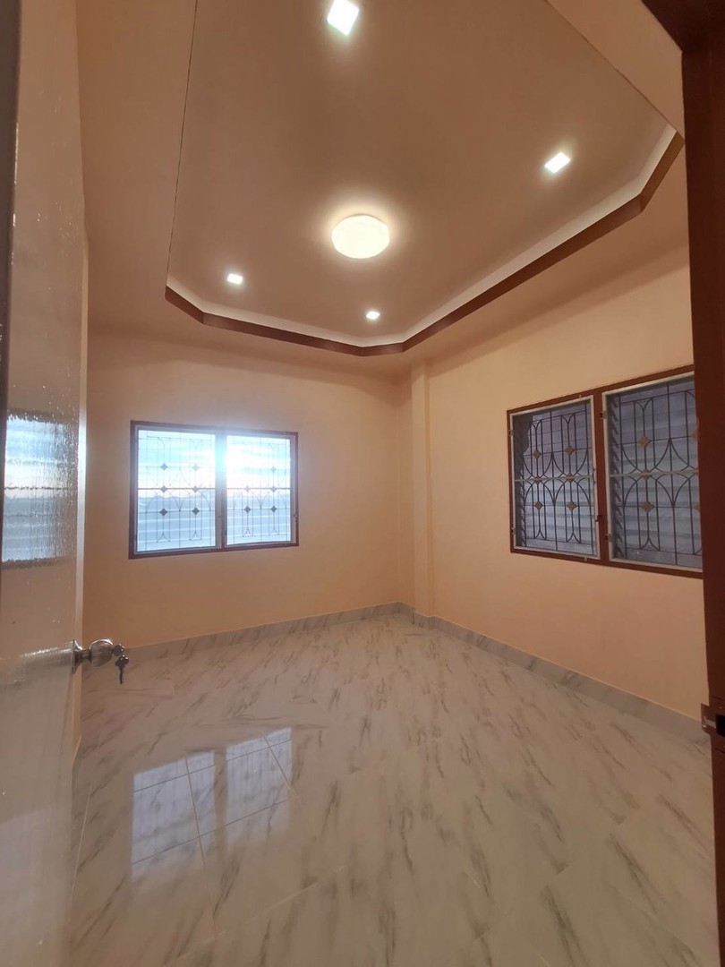 ขายบ้านเดี่ยว-รีโนเวทใหม่-หมู่บ้านนันทวันเซนต์-1-หนองจอก