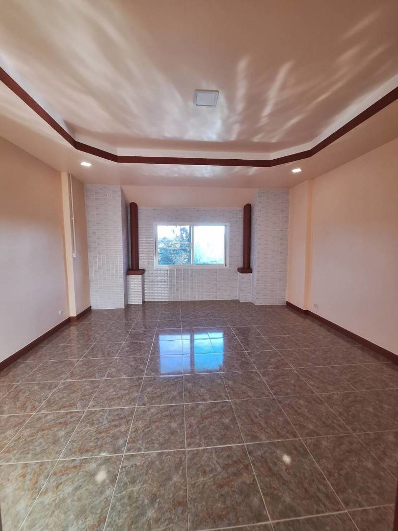 ขายบ้านทาวน์เฮ้าส์-รีโนเวทใหม่-หมู่บ้านบุราพันธ์-หนองจอก