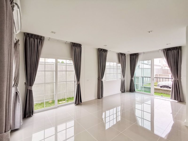 ให้เช่าบ้าน-2-ชั้น-golden-neo-sathorn-บ้านใหม่ยังไม่เคยเช่าบ้านหลังมุม-ใกล้btsวุฒากาศ