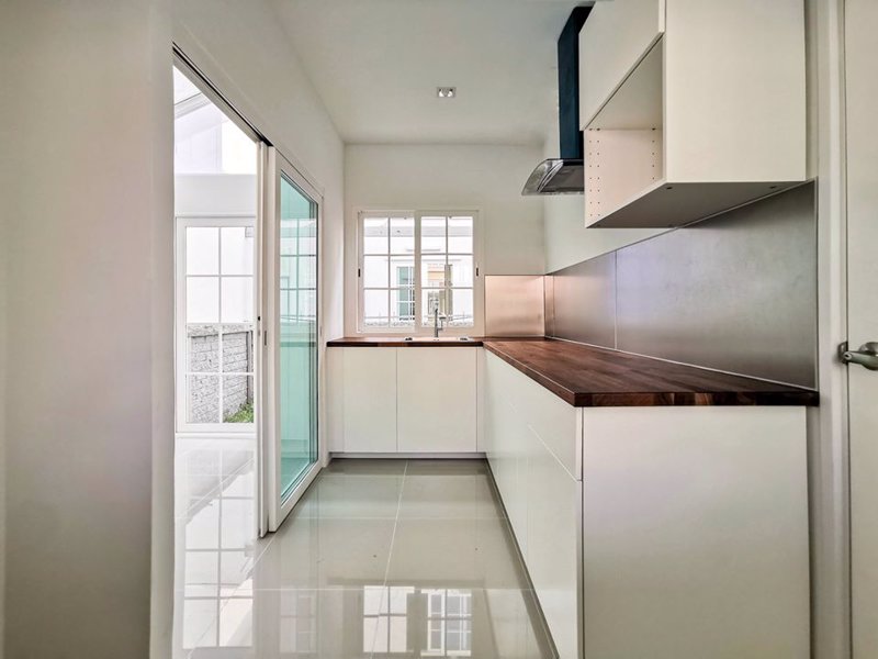 ให้เช่าบ้าน-2-ชั้น-golden-neo-sathorn-บ้านใหม่ยังไม่เคยเช่าบ้านหลังมุม-ใกล้btsวุฒากาศ