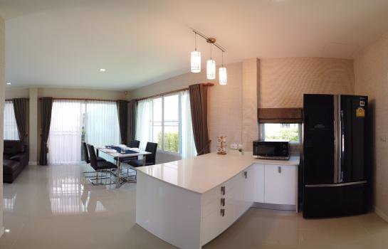 ให้เช่าบ้านเดี่ยวติดถนนนครอินทร์ใกล้mrtแยกติวานนท์ใกล้ทางขึ้นทางด่วนราชพฤกษ์