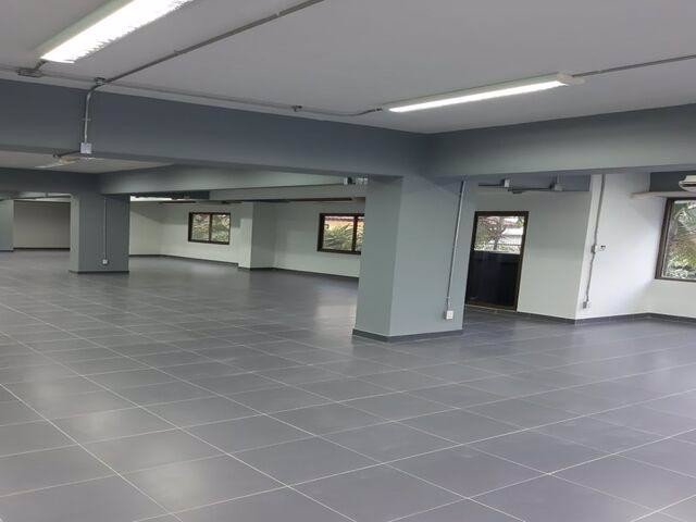 ให้เช่าพื้นที่ย่านรัชดาใกล้mrtพระราม-9