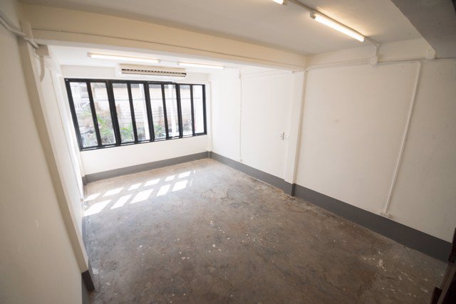 ให้เช่าอาคารพาณิชย์-3-ชั้น-ใกล้btsสะพานควาย-เหมาะทำโฮลเทลและออฟฟิศ