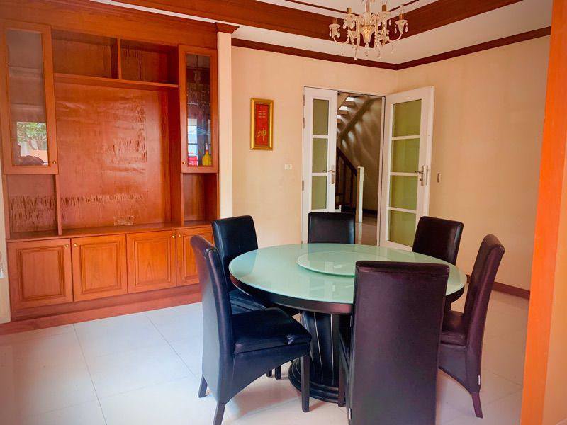 ให้เช่าบ้านเดี่ยว2ชั้นหมู่บ้านคาซ่าแกรนด์-เอกมัย-รามอินทราใกล้เลียบด่วนซอยรามอินทรา-40