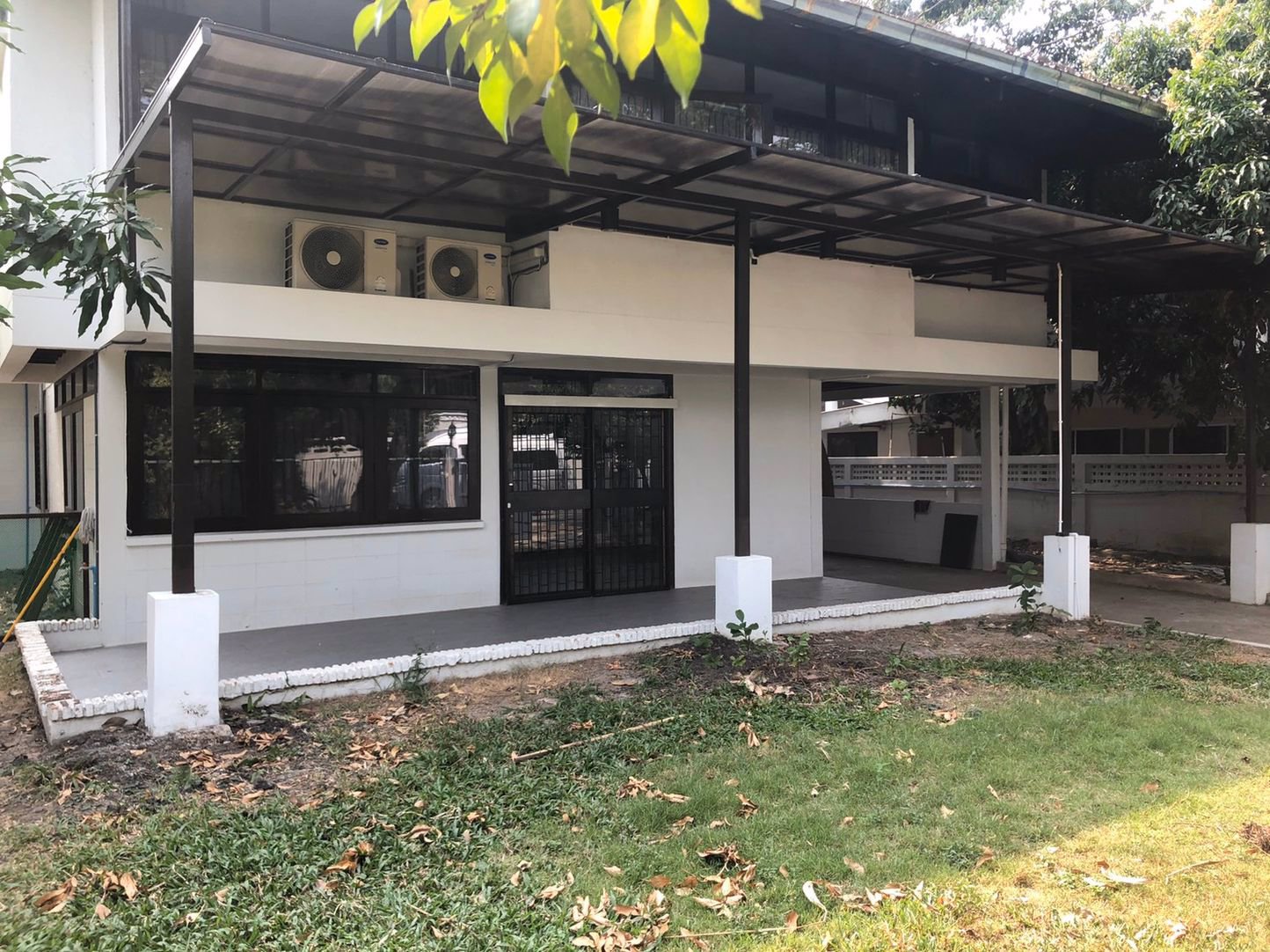 ให้เช่าบ้านเดี่ยว2ชั้นหมู่บ้านเสรี1ซอย7ใกล้มหาลัยรามคำแหงใกล้the-nine