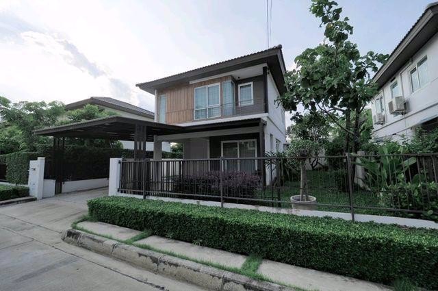 ให้เช่าบ้านเดี่ยวหมู่บ้านพฤกษลดาวงแหวน-หทัยราษฎร์เฟอร์นิเจอร์ครบพร้อมอยู่